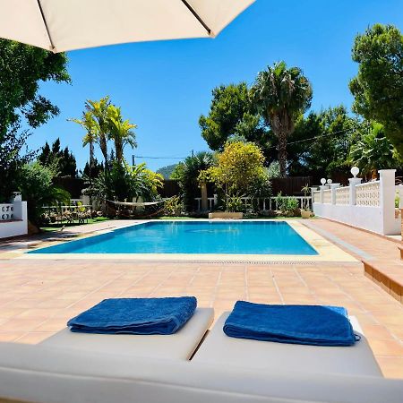 Villa Con Piscina Gigante Sant Francesc de s'Estany Exterior photo
