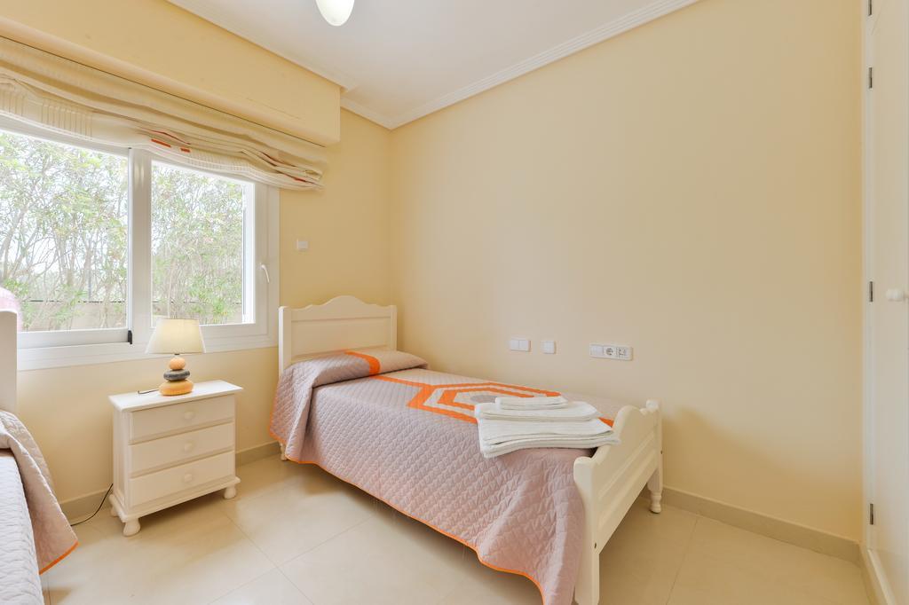 Villa Con Piscina Gigante Sant Francesc de s'Estany Room photo