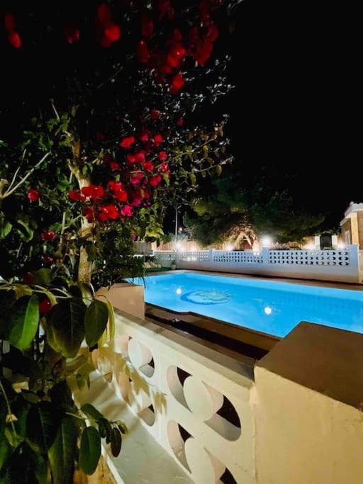 Villa Con Piscina Gigante Sant Francesc de s'Estany Exterior photo